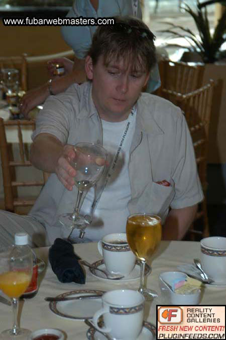 MediumPimpin.com Breakfast 2004