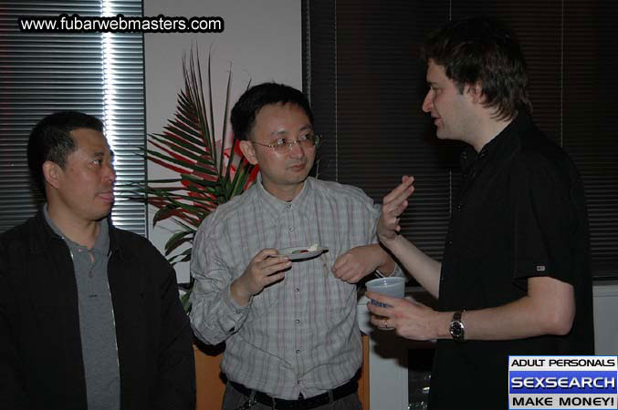 2much.net Winner's Celebration Round-out Party 2005