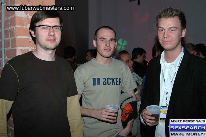 2much.net Winner's Celebration Round-out Party 2005